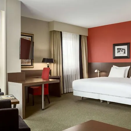 Nh Hotel 4*