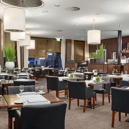 Nh Hotel 4*